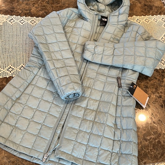 New! The North Face Thermoball Eco Quilted Hooded Parka~Large ~Silver Blue - Picture 9 of 16